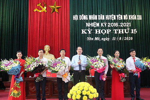 Hội đồng nhấn dân Sunwin 68
 khóa XIII, nhiệm kỳ 2016- 2021 tổ chức kỳ họp thứ 15