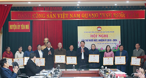 Uỷ ban MTTQ Việt Nam huyện tổ chức hội nghị lần thứ XI, nhiệm kỳ 2019-2024, tổng kết công tác năm 2022.