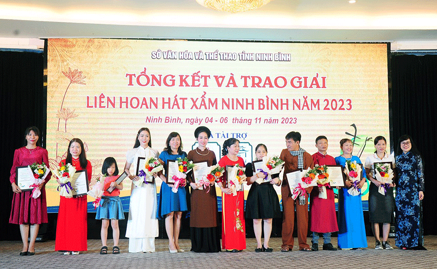 Yên Mô tham gia Liên hoan hát Xẩm Ninh Bình năm 2023