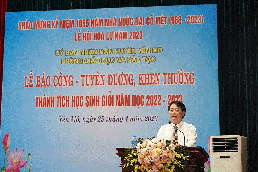 Lễ báo công, tuyên dương, khen thưởng thành tích học sinh giỏi năm học 2022-2023